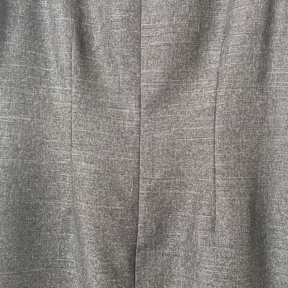 Ladies dress - Picture 5 of 8